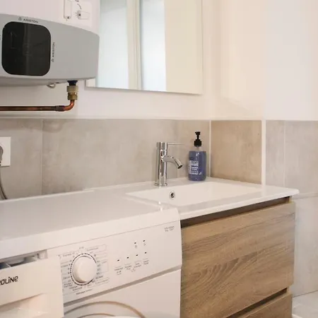 Charming In The Heart Of 14 Apartmán *