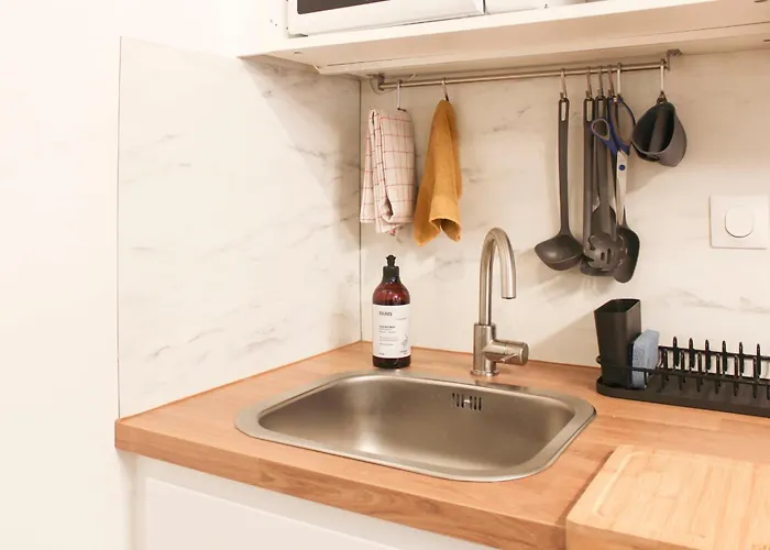 Apartment Charming In The Heart Of 14